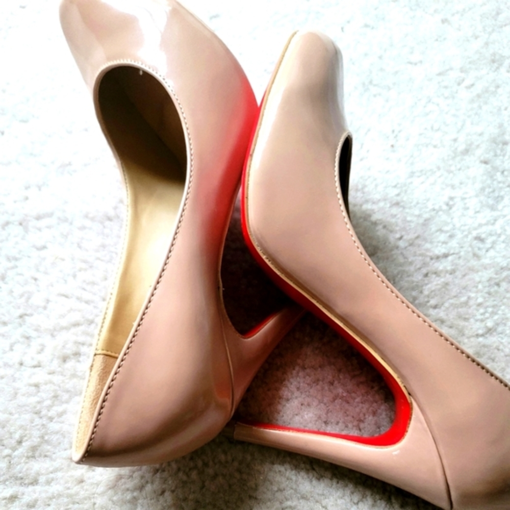 Christian Louboutin Patent Leather Pumps in Nude Size 37
